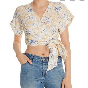 NWT lost & wander luci floral print crop top wrap